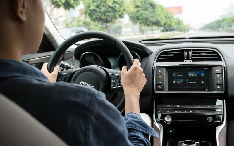 Lái xe đúng cách để bảo vệ động cơ
