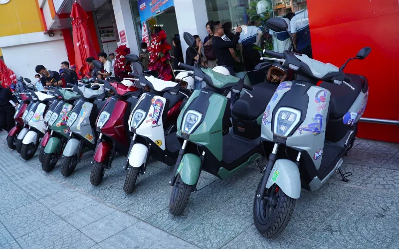 Honda Icon e: